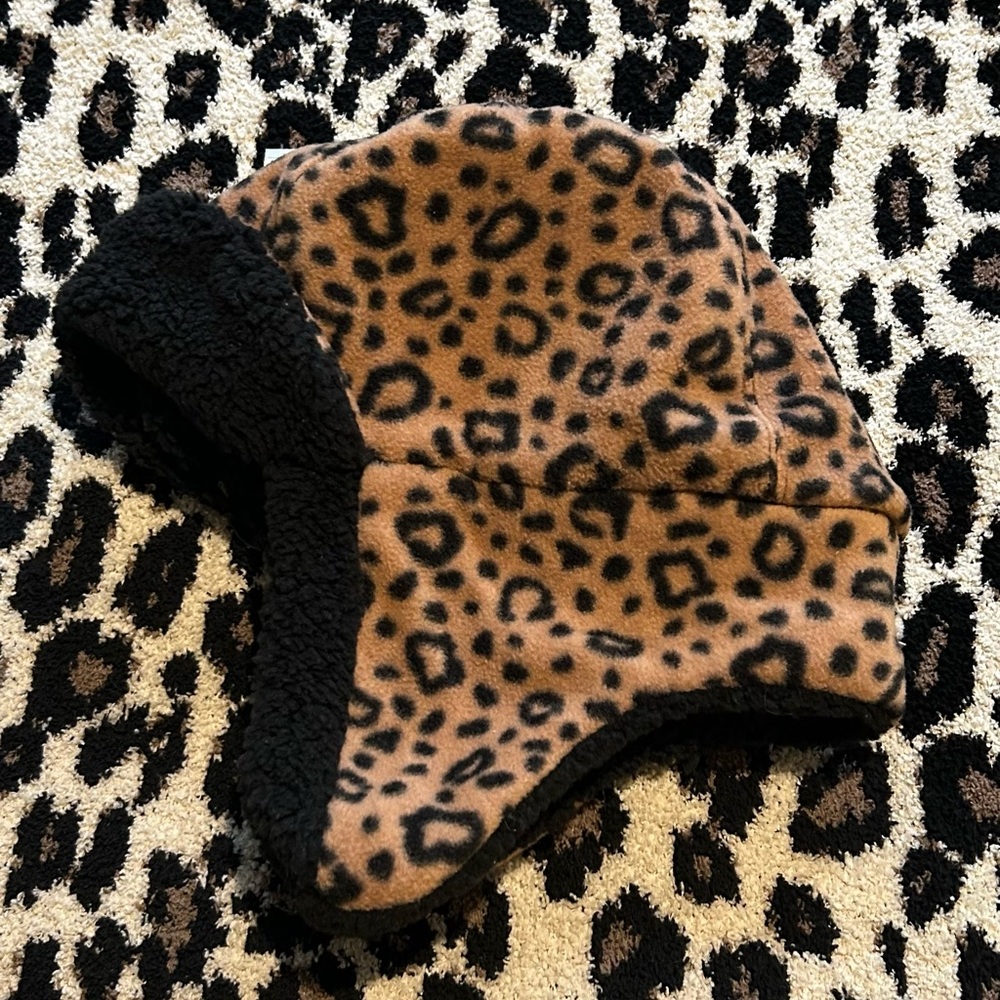 NWT🎁GIFT IDEA! KID Cat & Jack Brown Leopard Trapper Hat for toddlers OSFM child